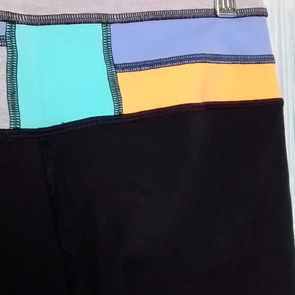 Lululemon groove shorts black quilt spring 14 shorts tall size 8 - Picture 3 of 4